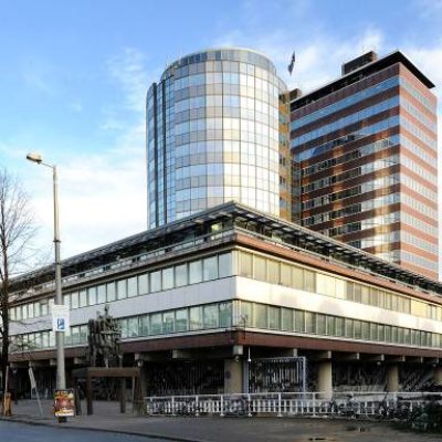 Le bâtiment d’Amsterdam qu’il fait bon haïr !