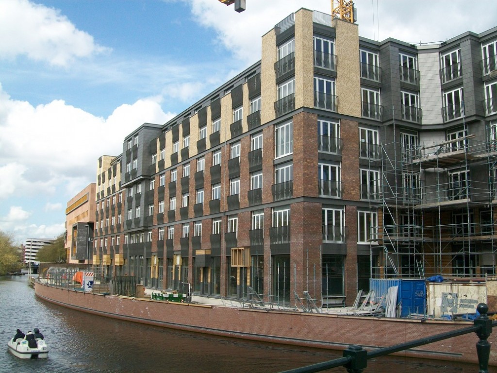 Makroon, Amsterdam