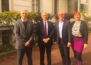 La délégation néerlandaise avec Philippe Sanson, directeur du CLEISS